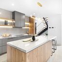Uniq Stone